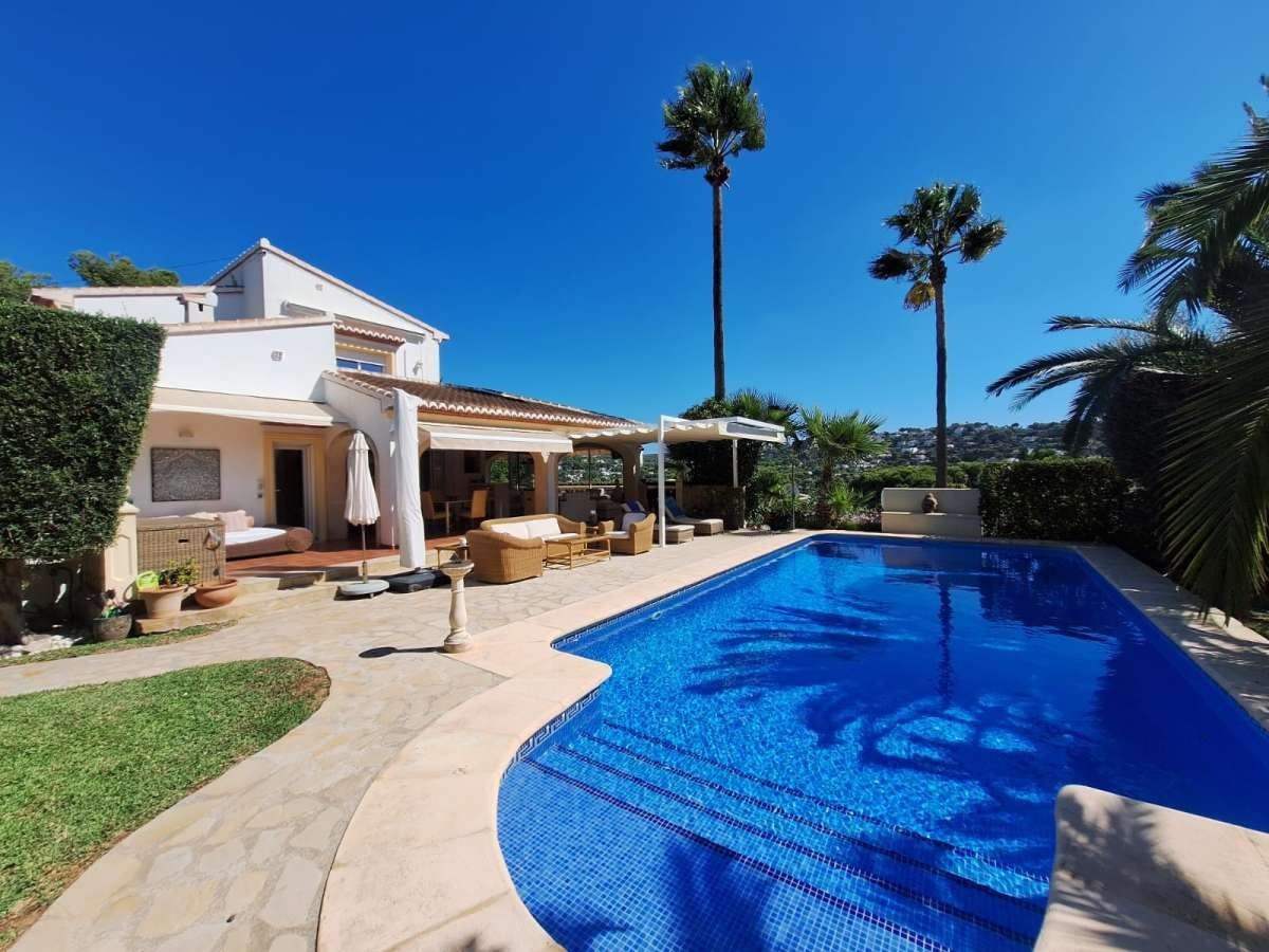 Villa in Javea - view 1
