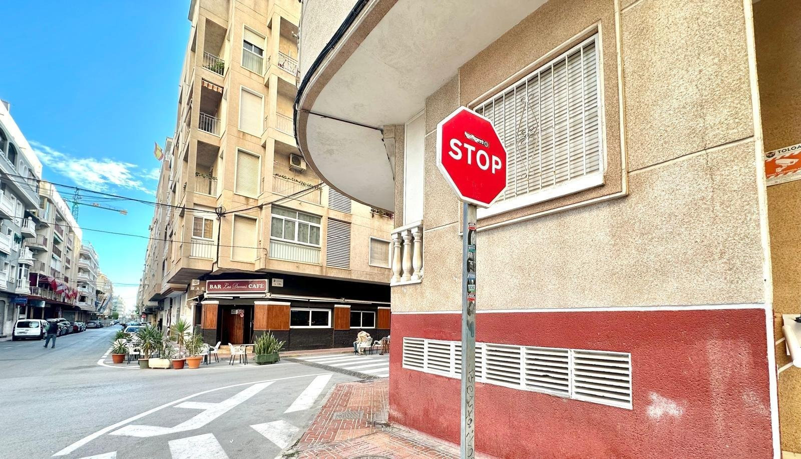 Apartment in Torrevieja - Image 4