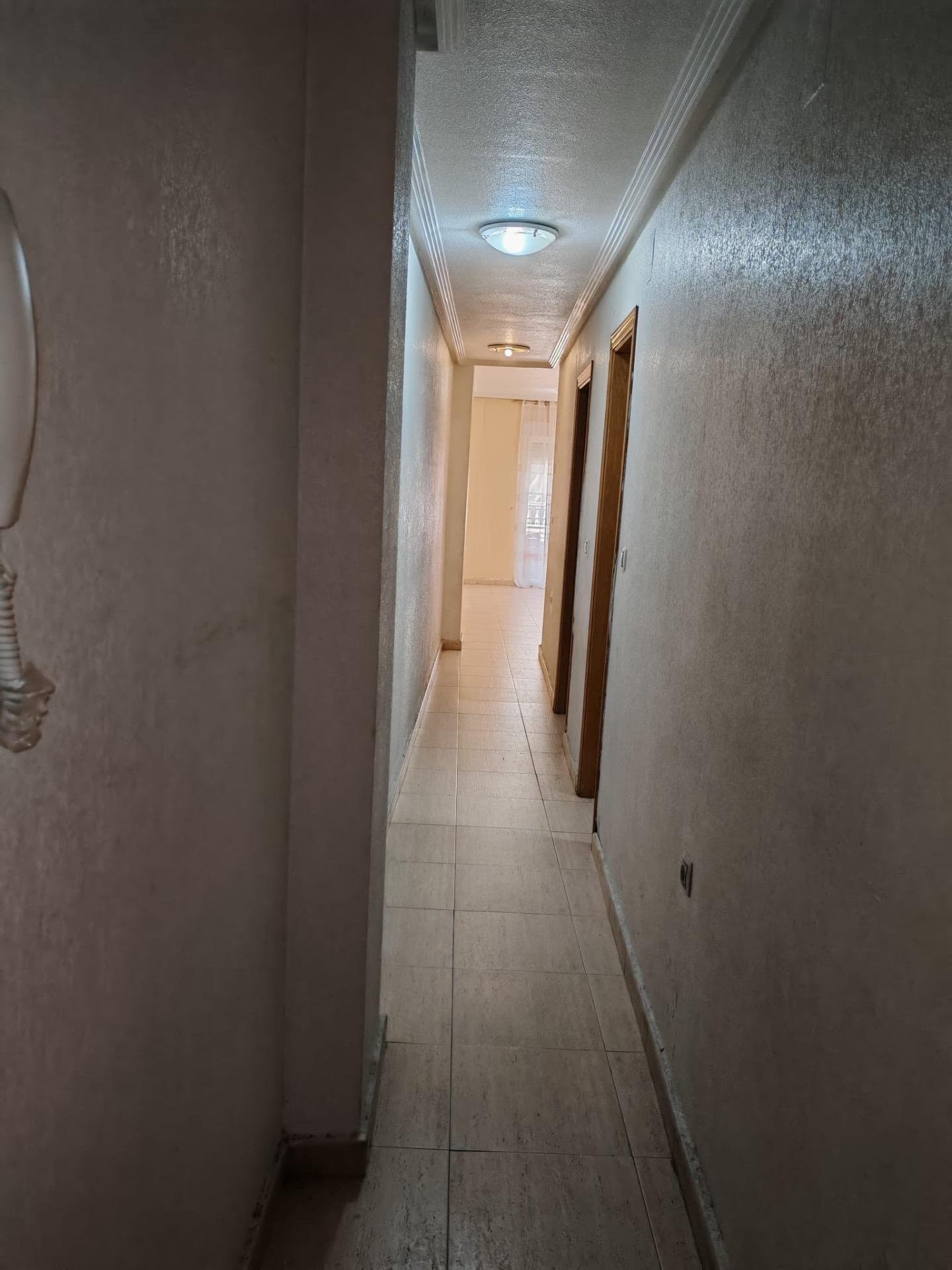 Apartment in Torrevieja - Image 3