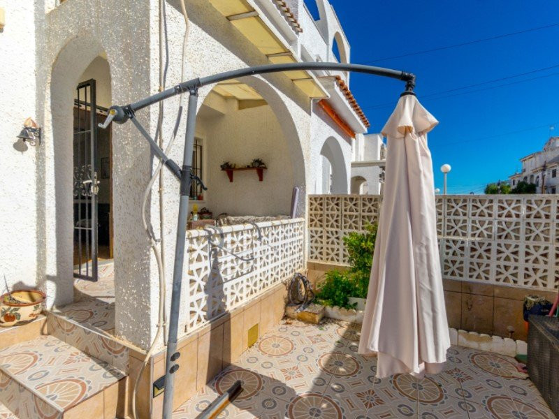 House in Torrevieja - Image 4
