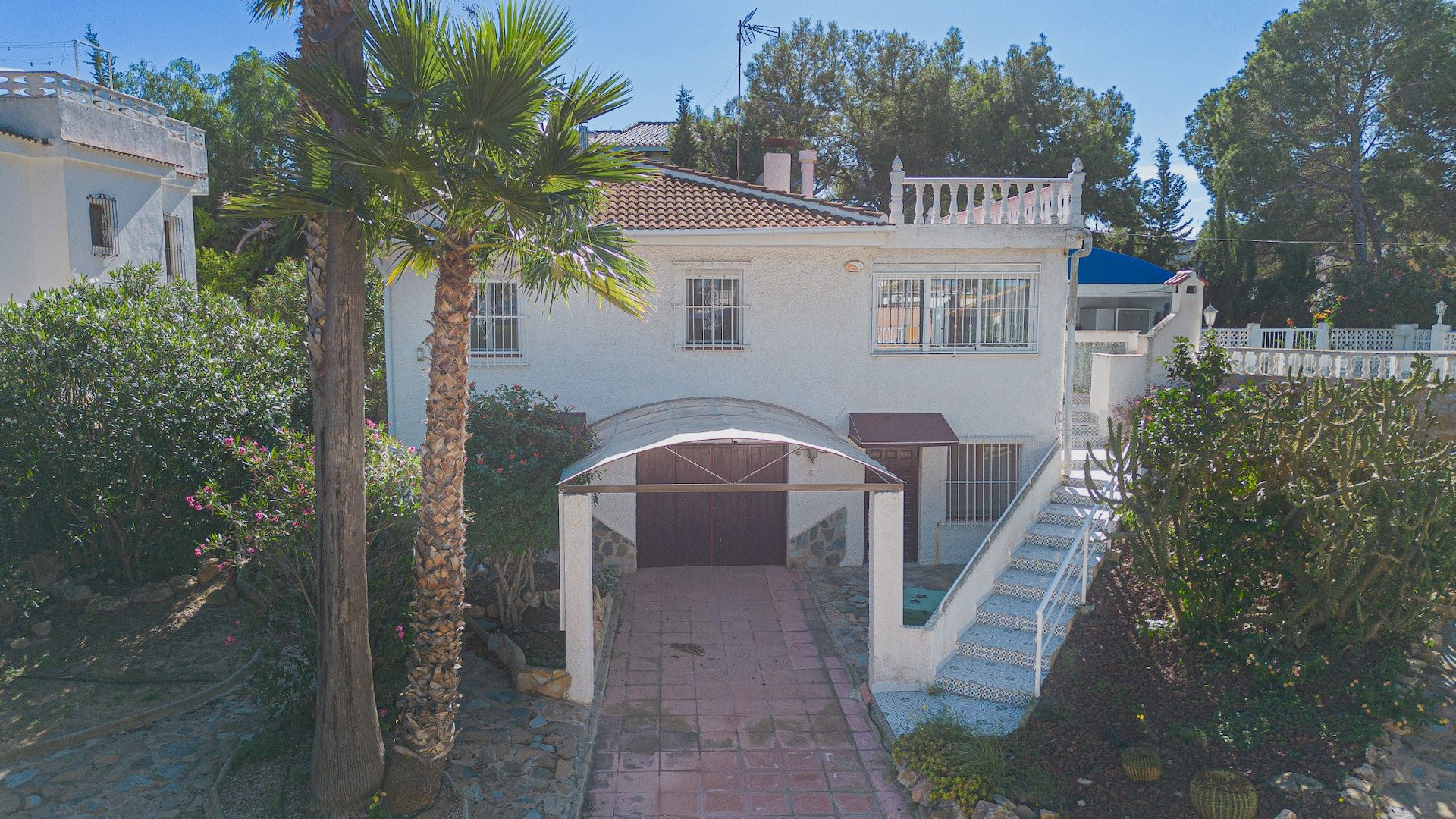 Villa in Urbanizacion los Balcones - Image 4