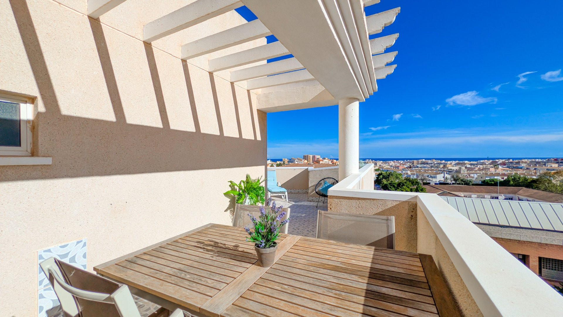Apartment in Torrevieja - view 1