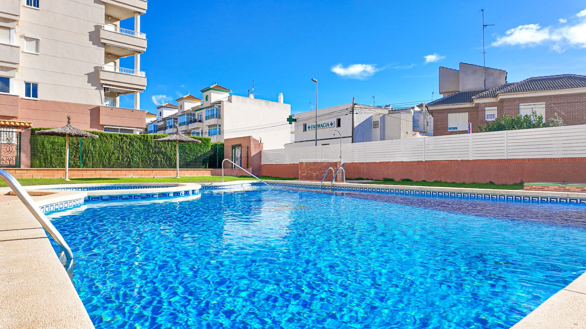 Apartment in Torrevieja - Image 3