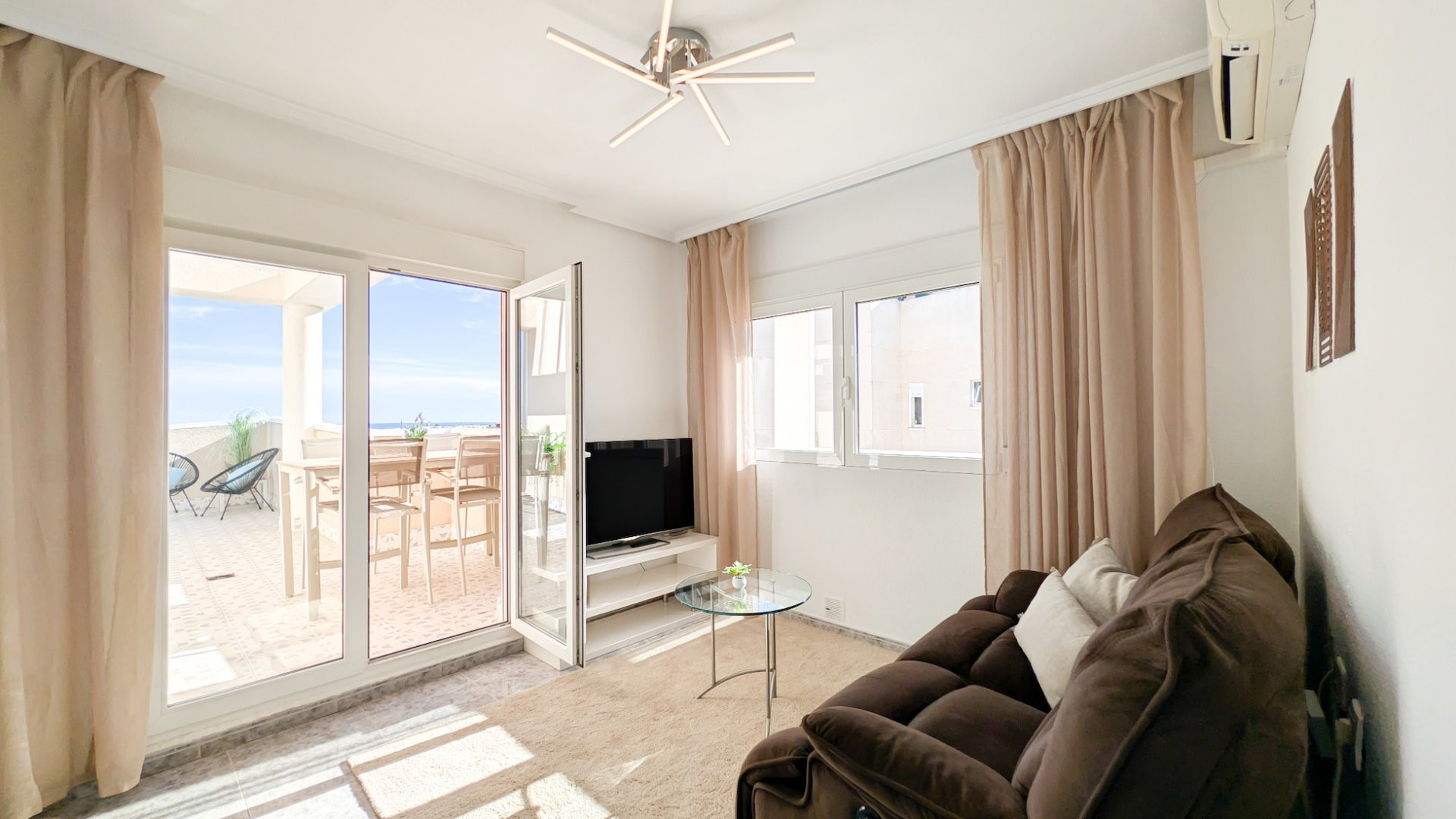Apartment in Torrevieja - Image 4