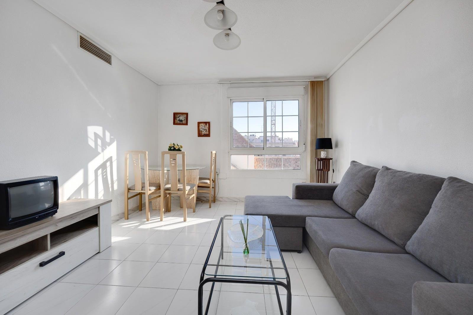 Apartment in Torrevieja - Image 3