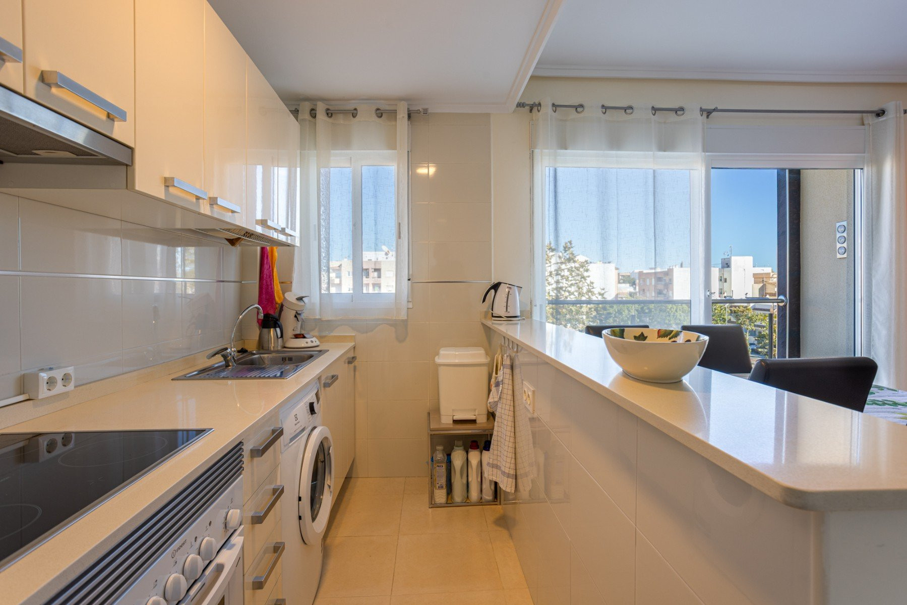 Apartment in Los Montesinos - Image 4