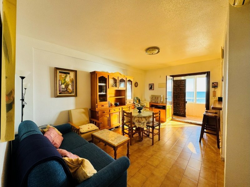 Apartment in Torrelamata - Image 3