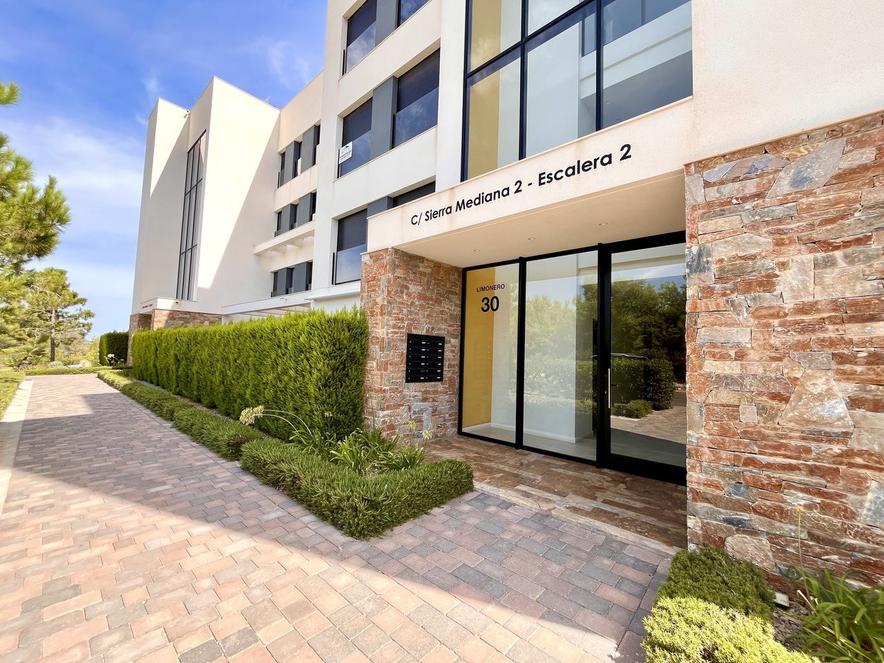 Apartment in Torre de la Horadada - Image 2