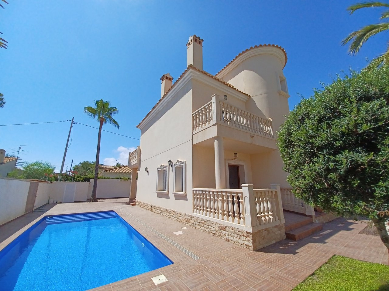 Villa in La Zenia - Image 2
