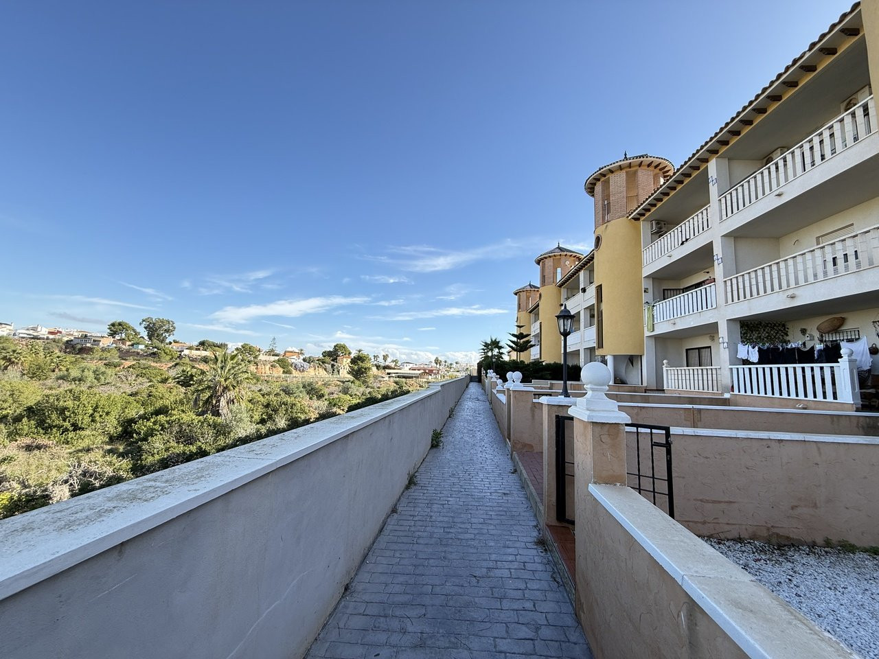 Apartment in Cabo Roig - Image 2