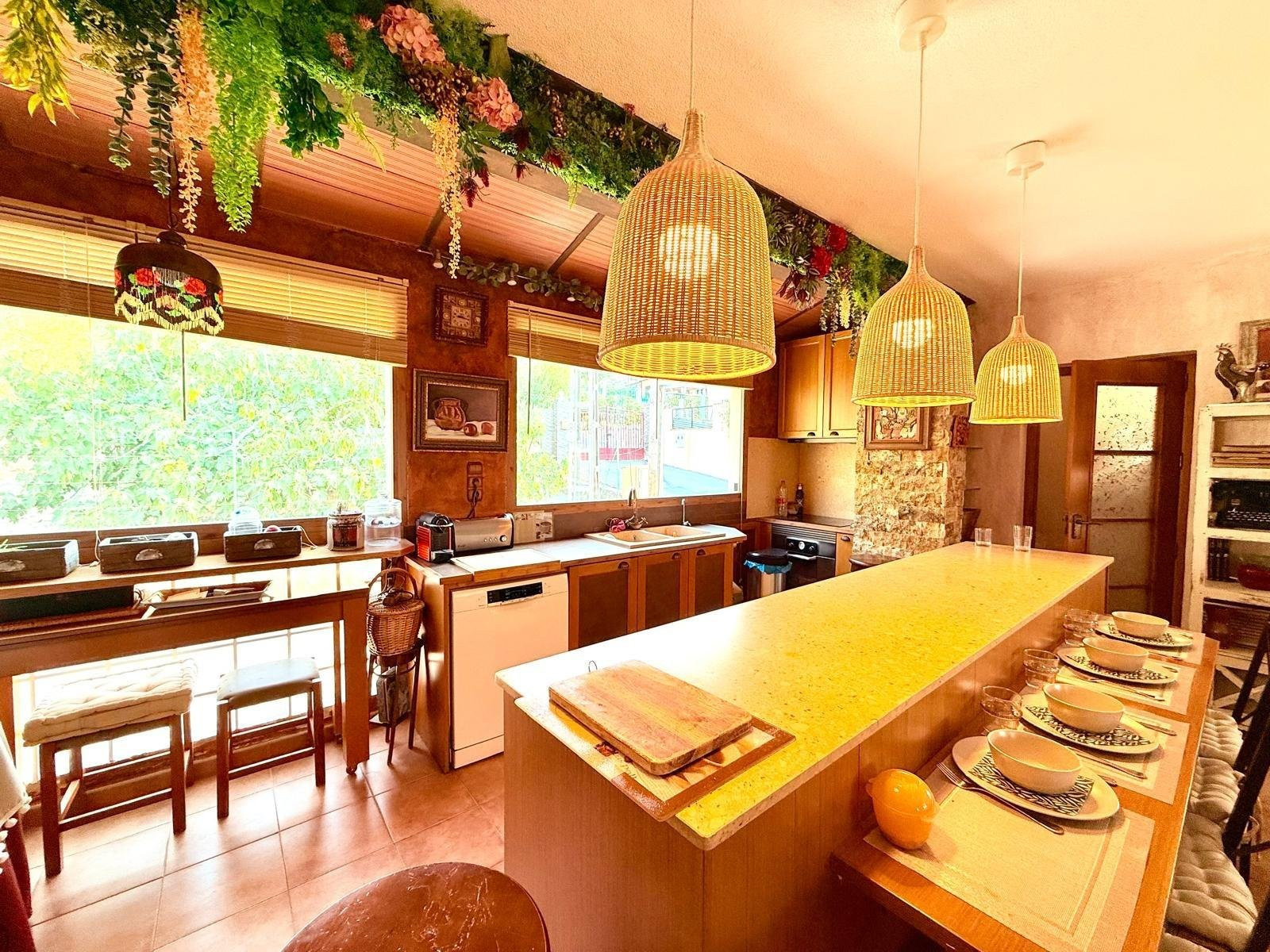 Villa in Barrio de las Cuevas - Image 5