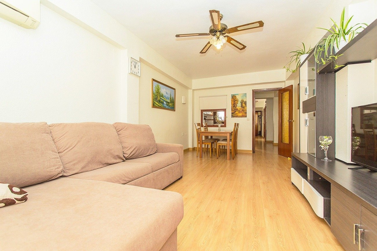 Apartment in Torrevieja - view 1