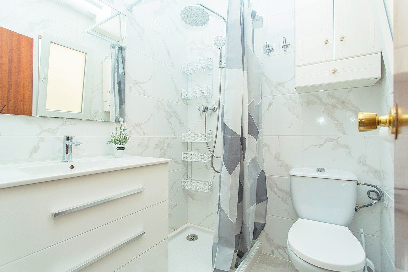 Apartment in Torrevieja - Image 2
