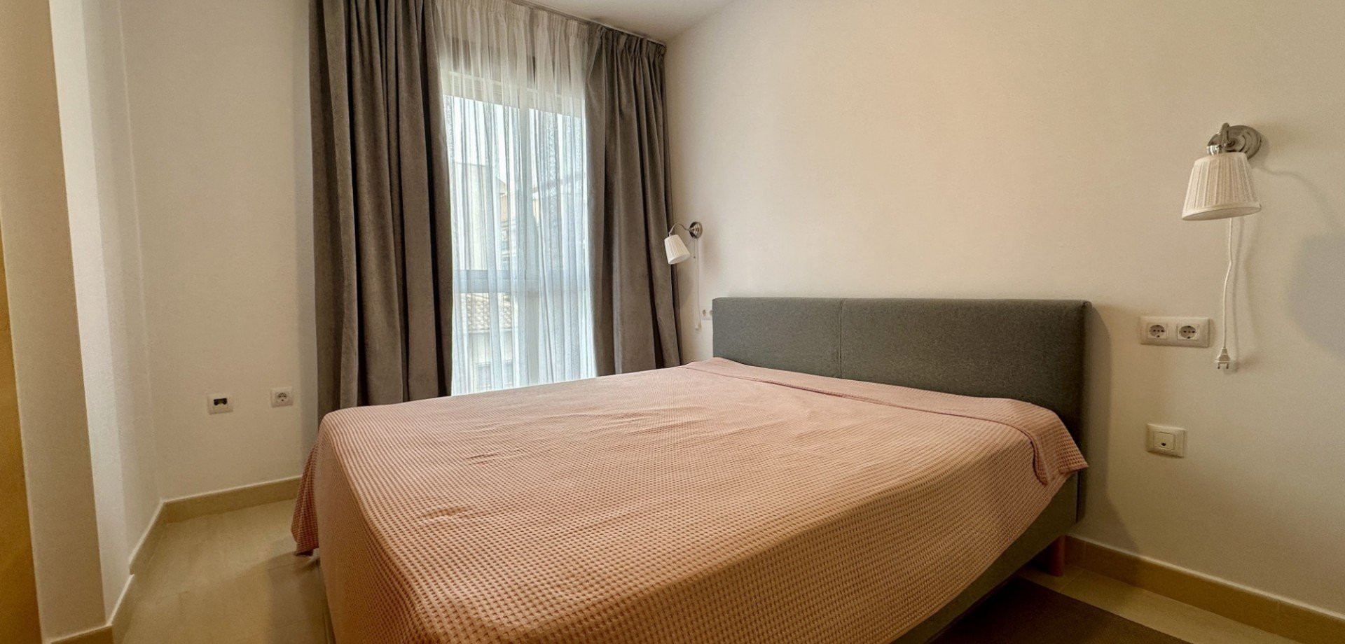 Apartment in San Miguel de Salinas - Image 3