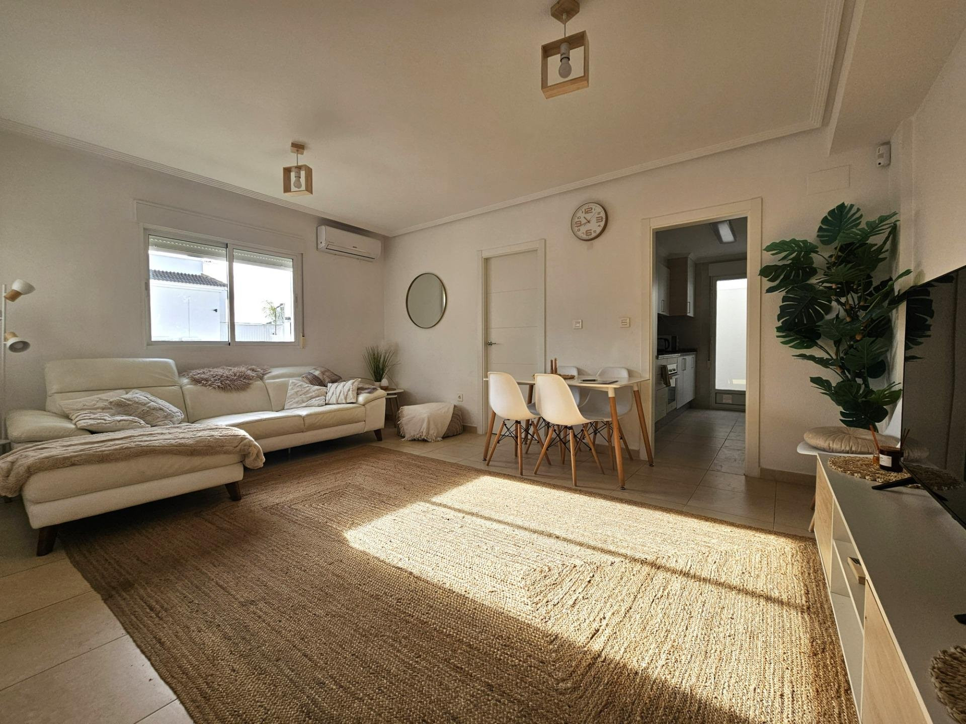 House in San Fulgencio - Image 4