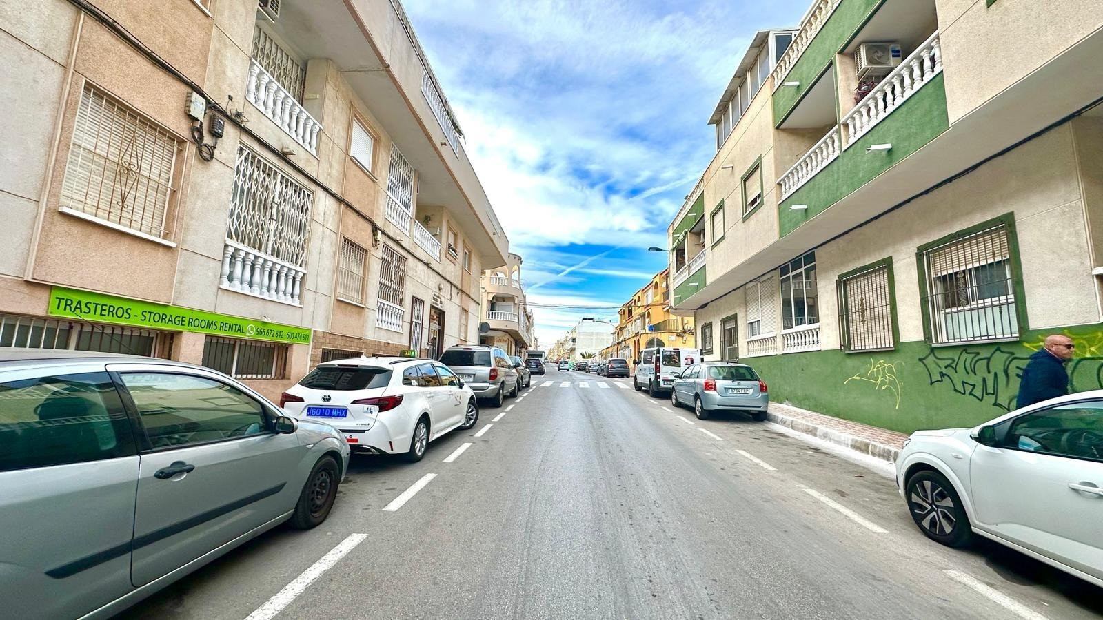 Apartment in Torrevieja - Image 5