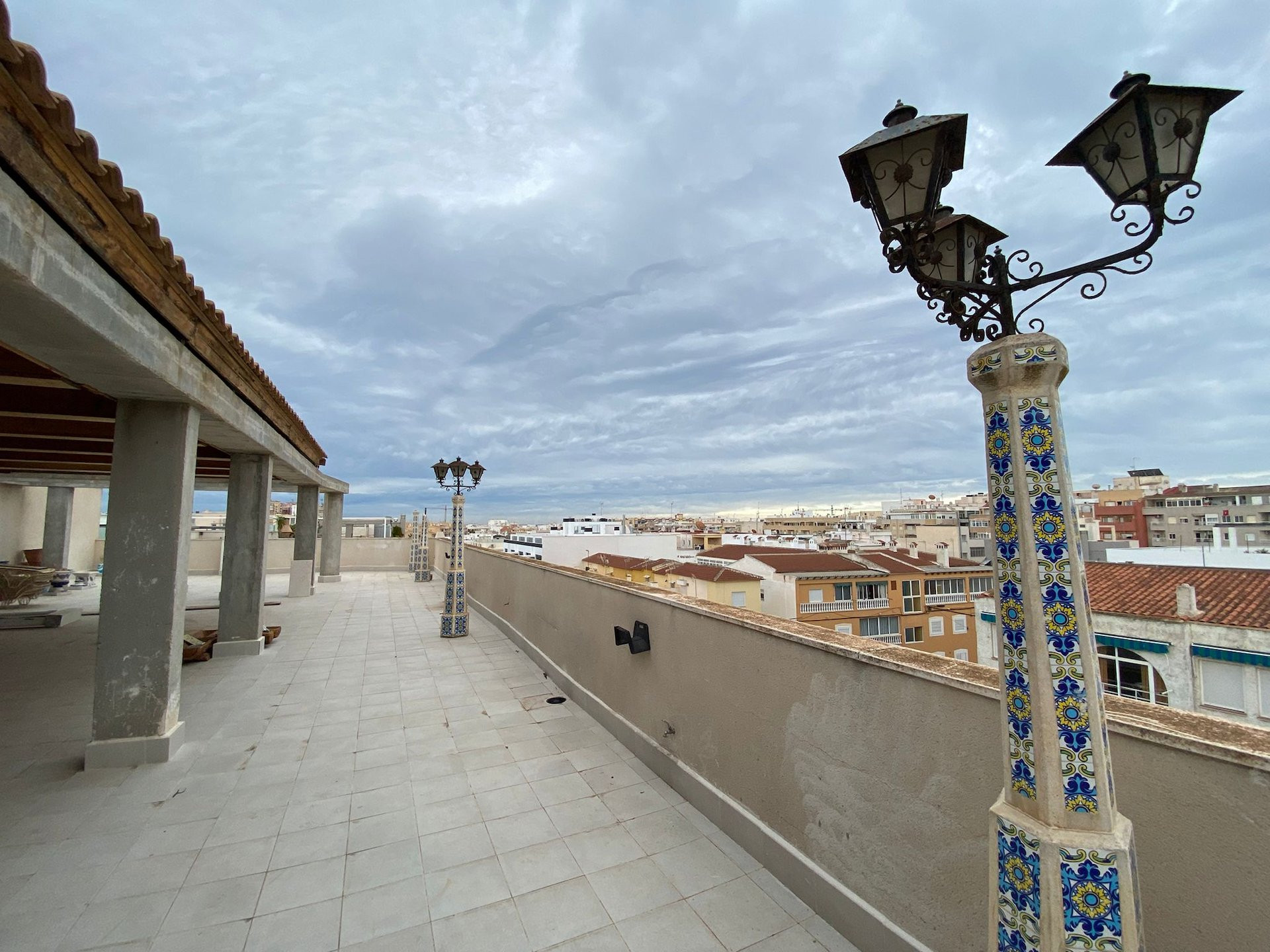 Apartment in Torrevieja - Image 2