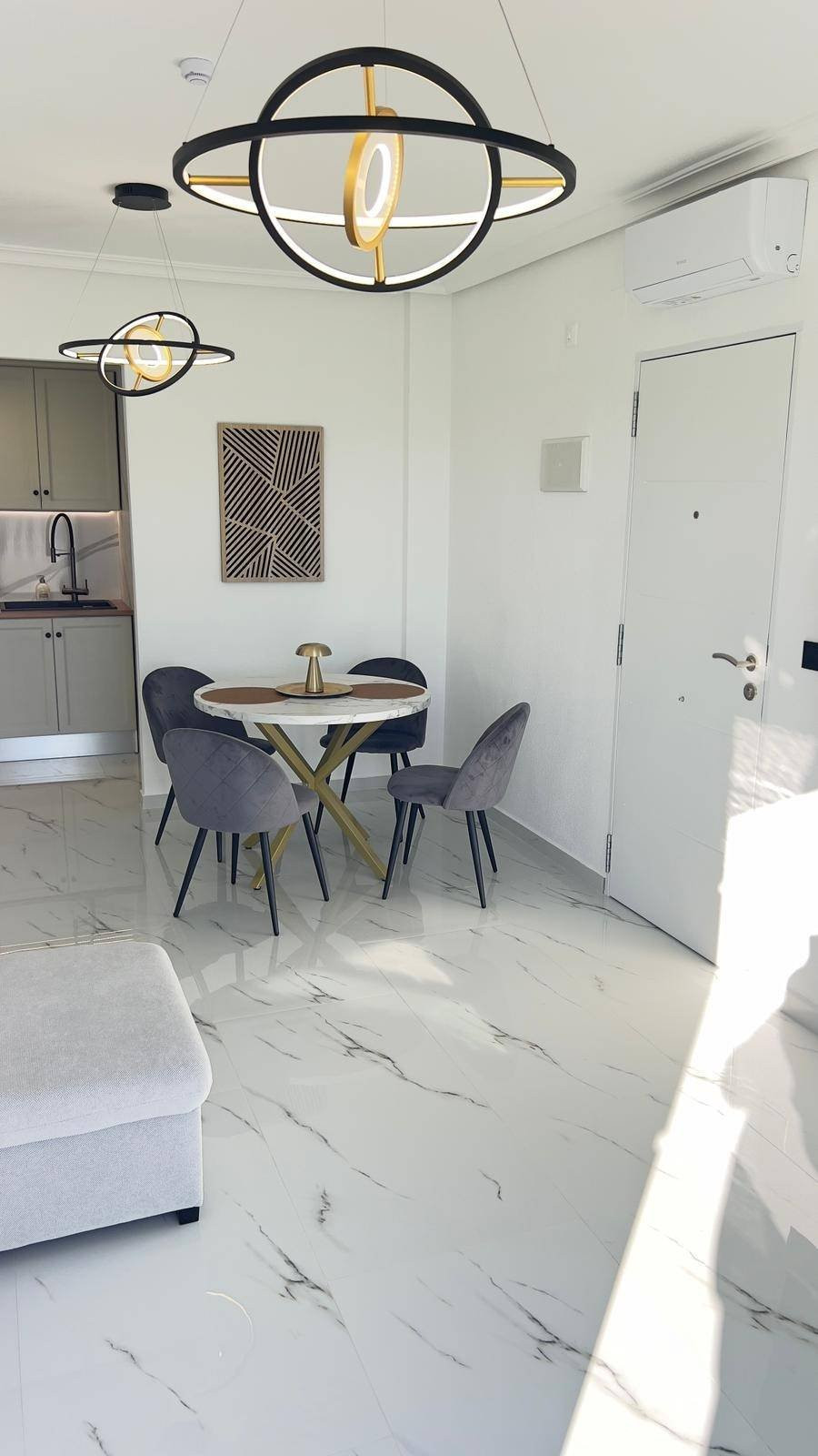 Apartment in Urbanizacion los Balcones - Image 3