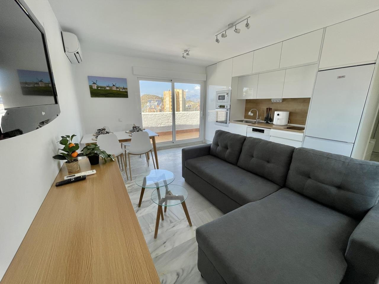 Apartment in Benidorm - Image 5