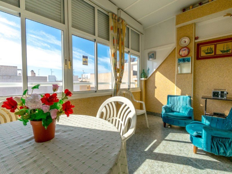 Apartment in Torrevieja - Image 2