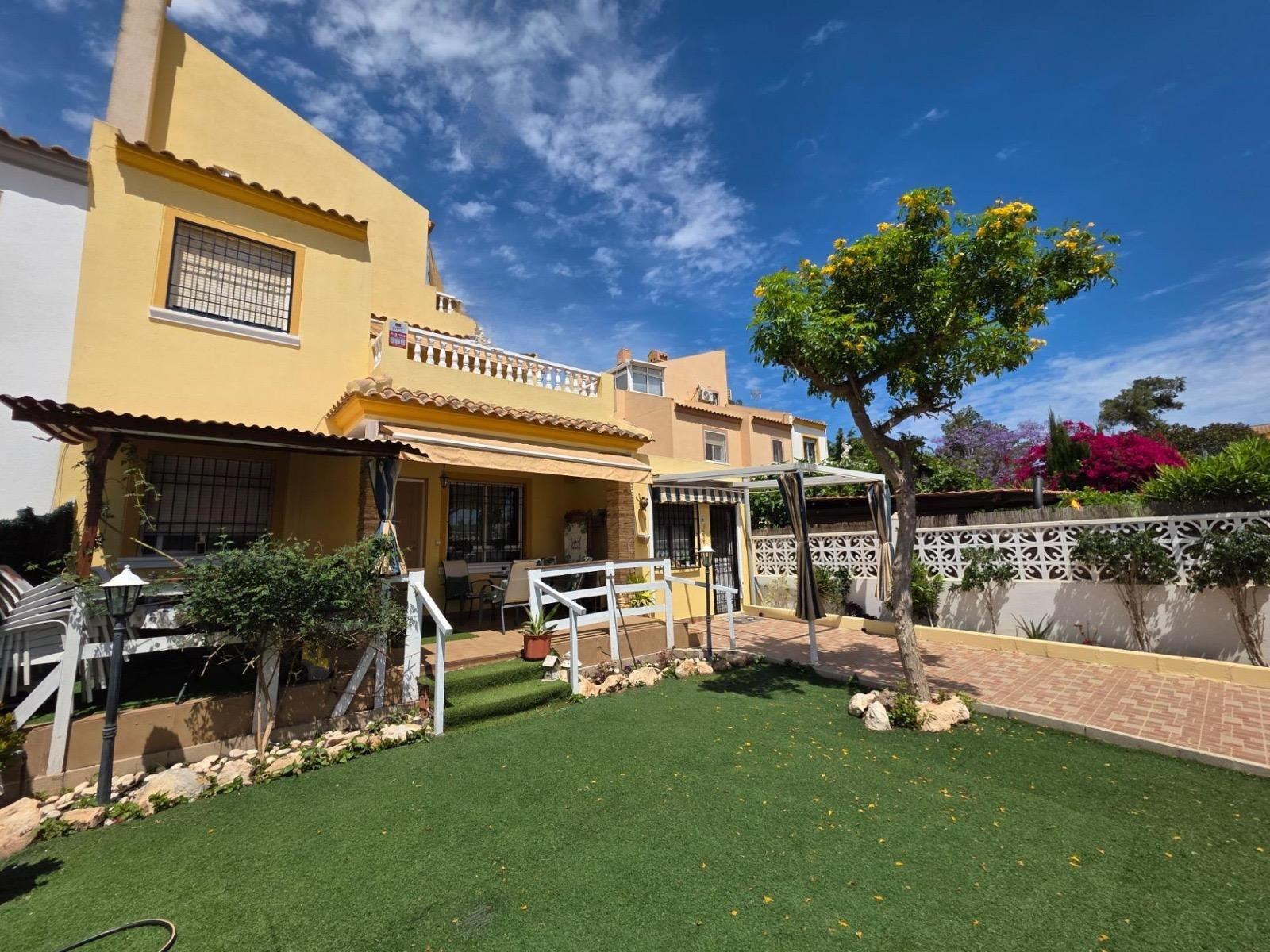 House in Torrevieja - Image 3