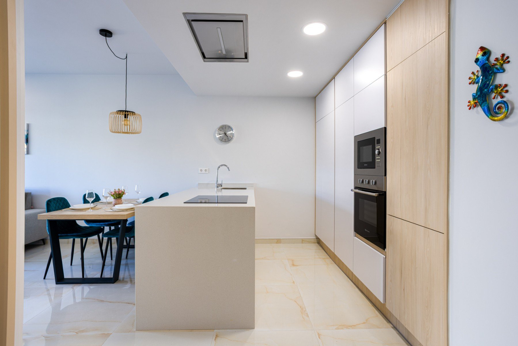 Apartment in Urbanizacion los Balcones - Image 3