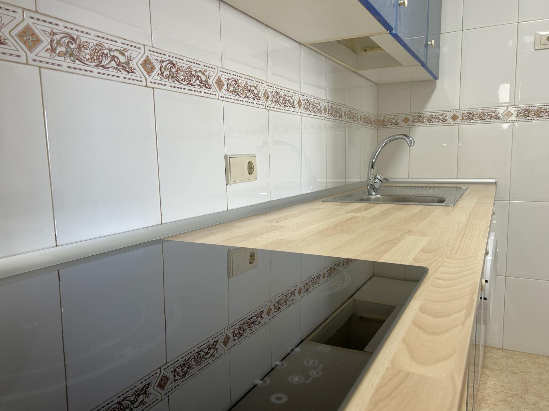 Apartment in Torrevieja - Image 3