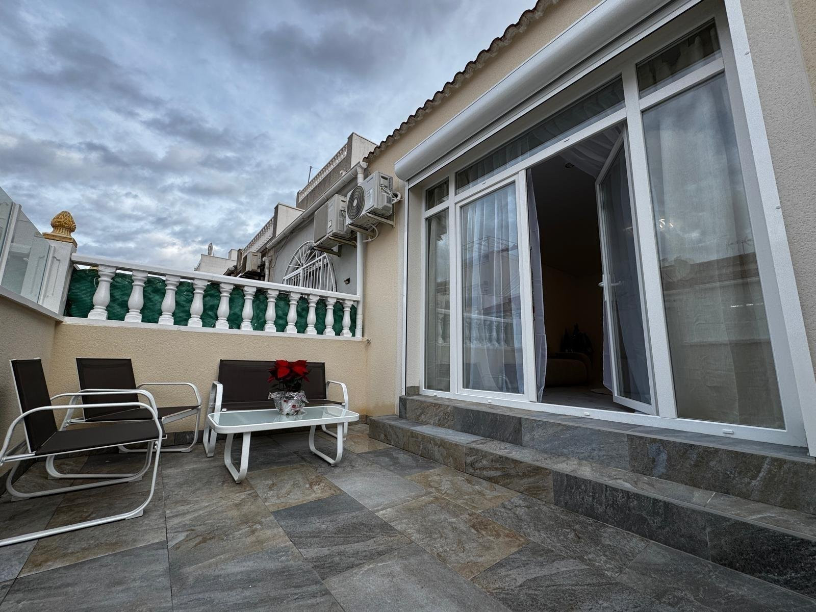 House in El Chaparral - Image 4