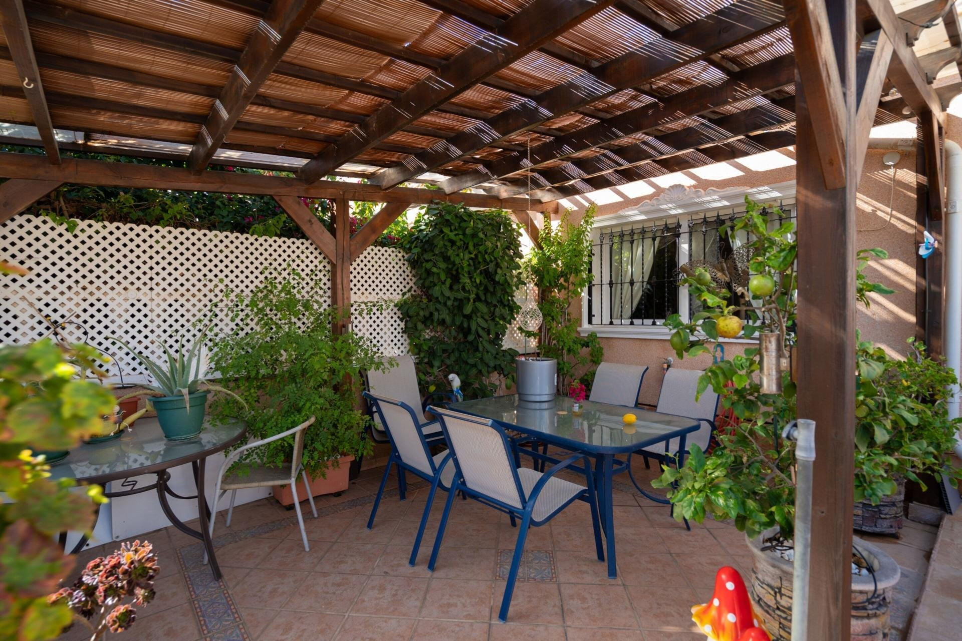 House in Villamartin - view 1