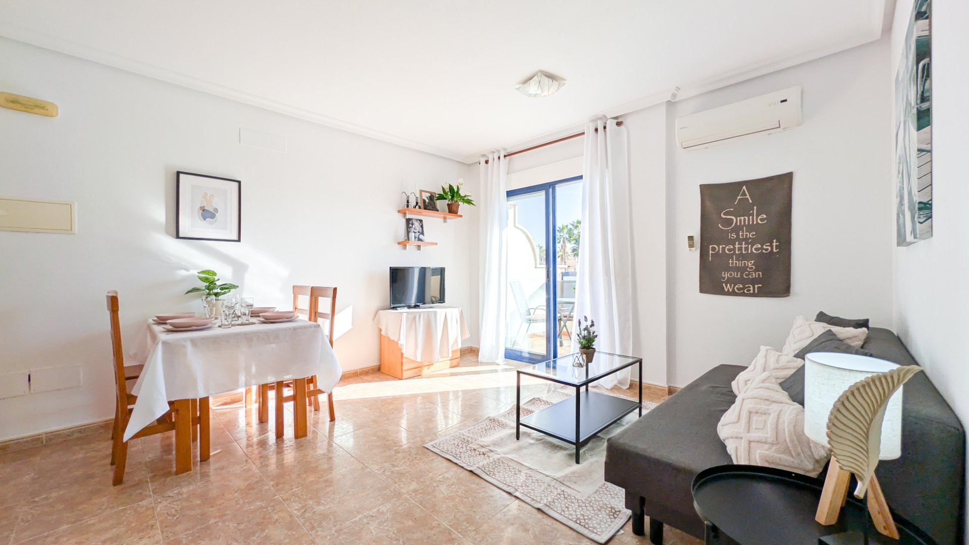 Apartment in Urbanizacion los Balcones - Image 3