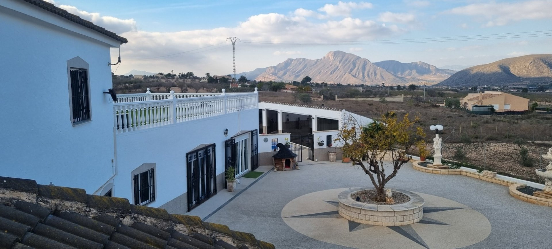 Villa in Hondon de los Frailes - view 1