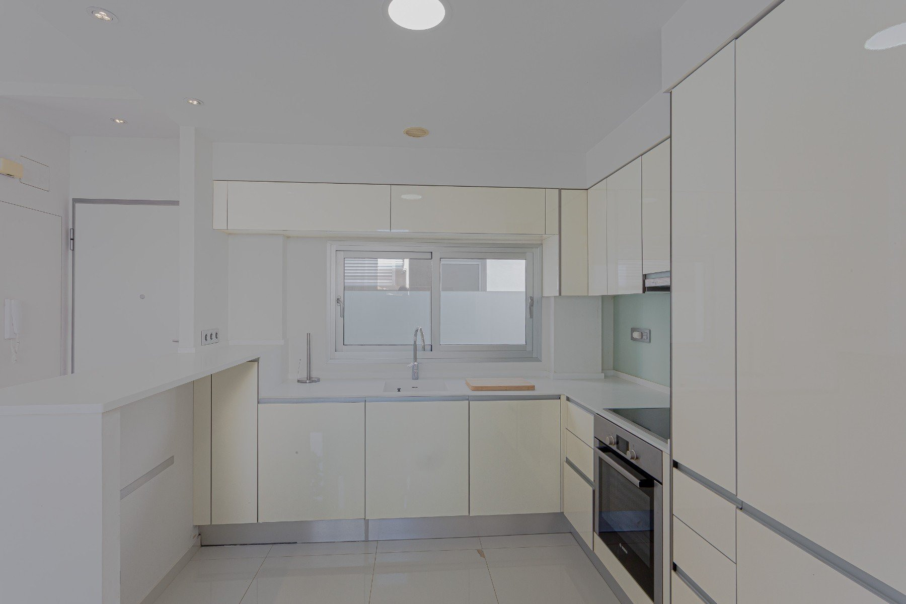 Villa in Urbanizacion los Balcones - Image 3