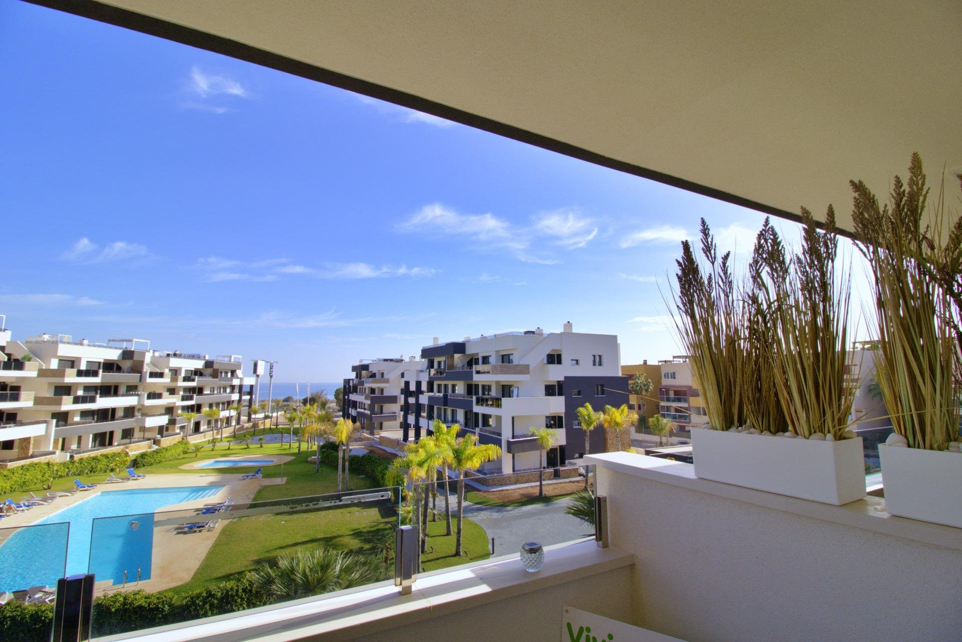 Apartment in Punta Prima - view 1
