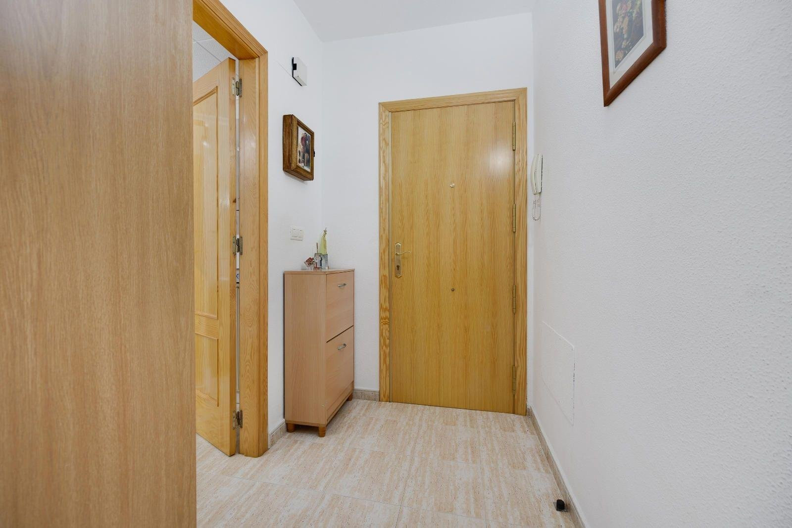 Apartment in Torrevieja - Image 4