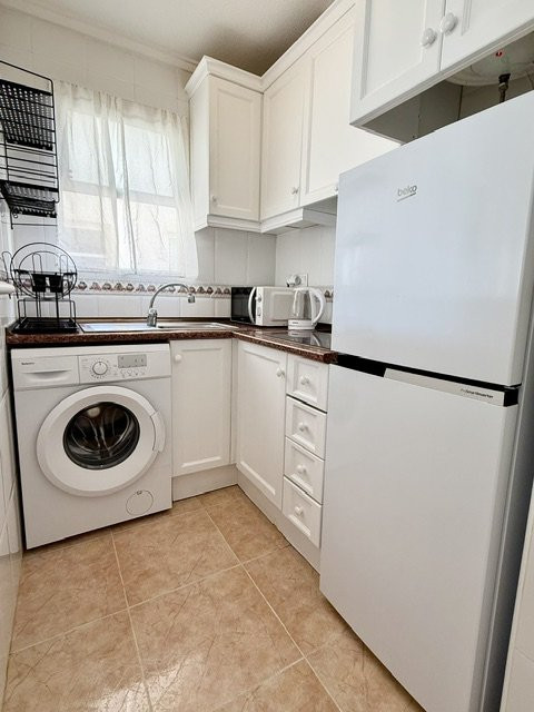 Apartment in Torrevieja - Image 4