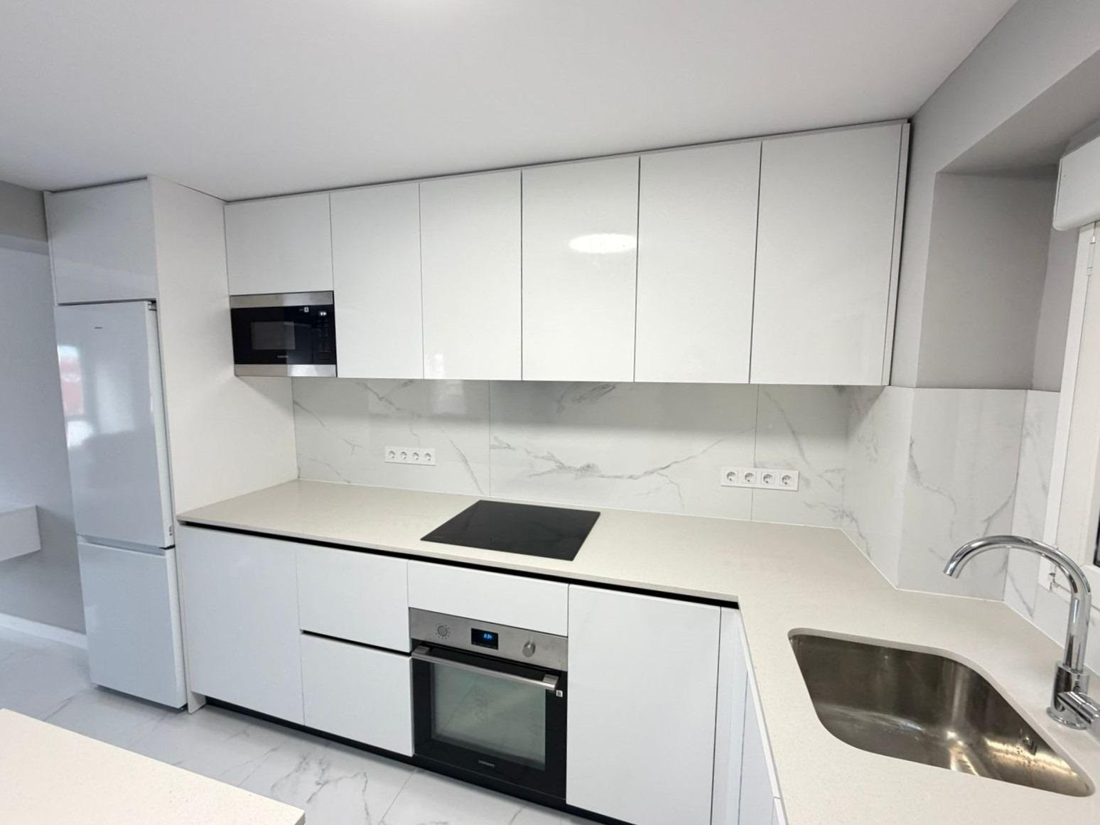 Apartment in Torrevieja - Image 3