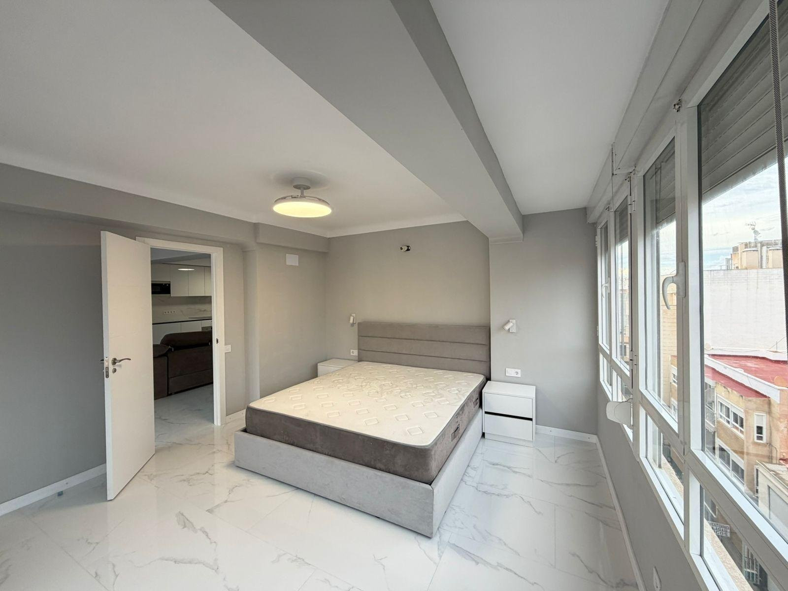 Apartment in Torrevieja - Image 4