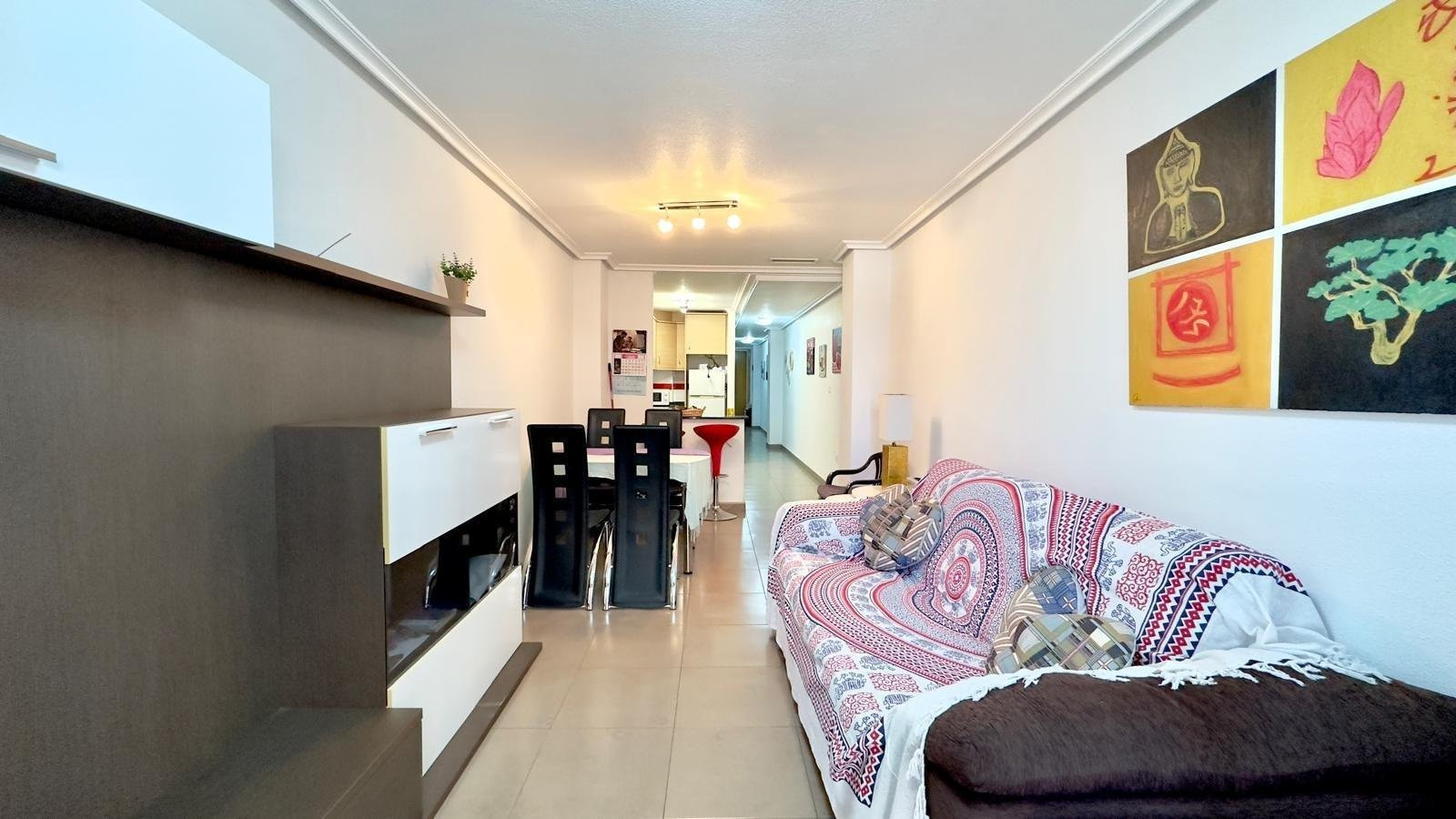 Apartment in Torrevieja - Image 3