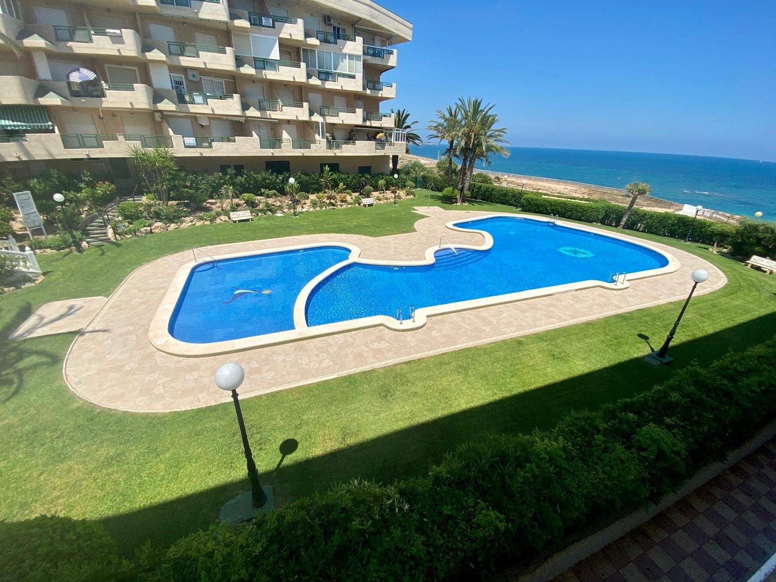 Apartment in Mil Palmeras - view 1