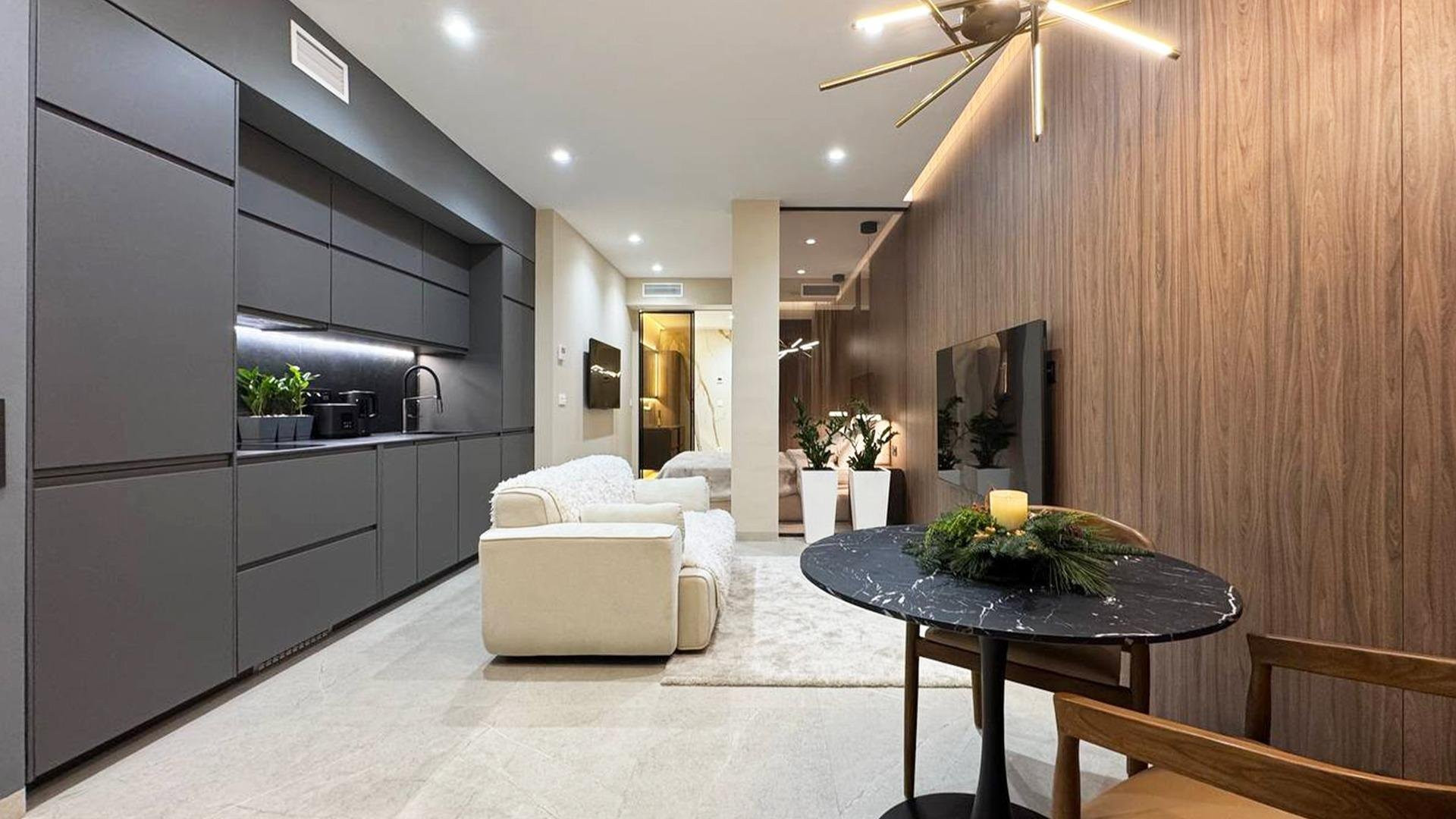 Apartment in Torrevieja - Image 2