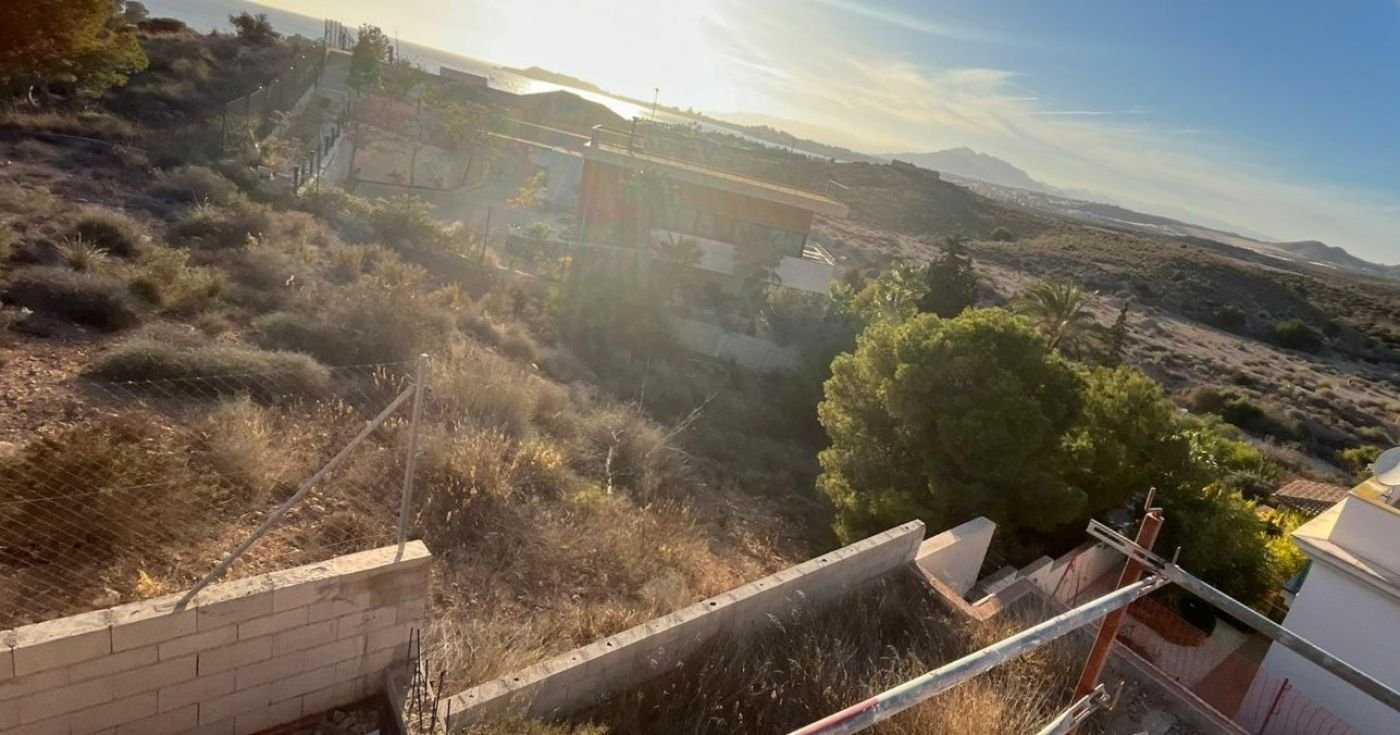 House in Isla Plana - Image 2