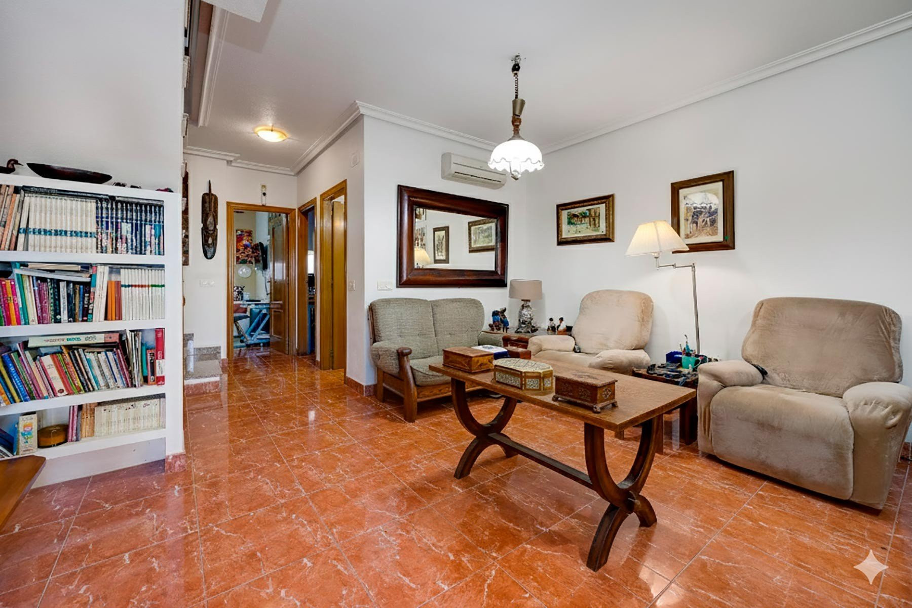 Villa in Villamartin - Image 4