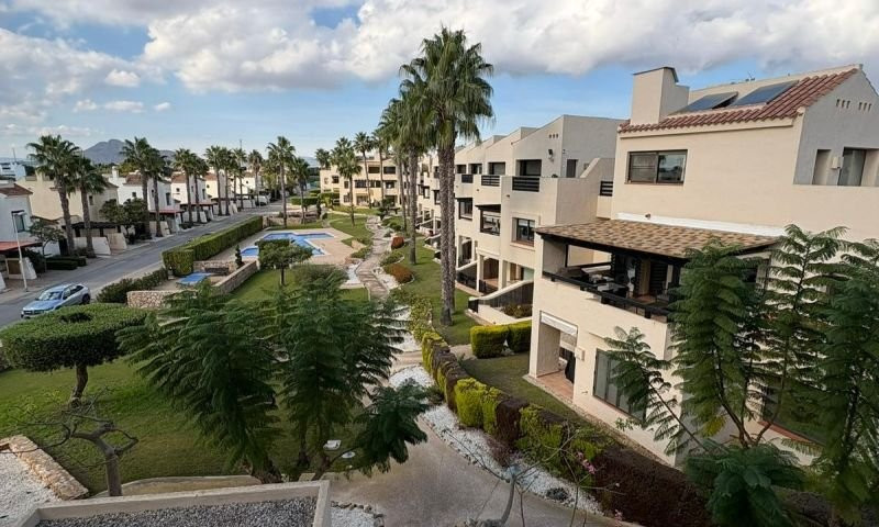 Apartment in Roda - Image 5