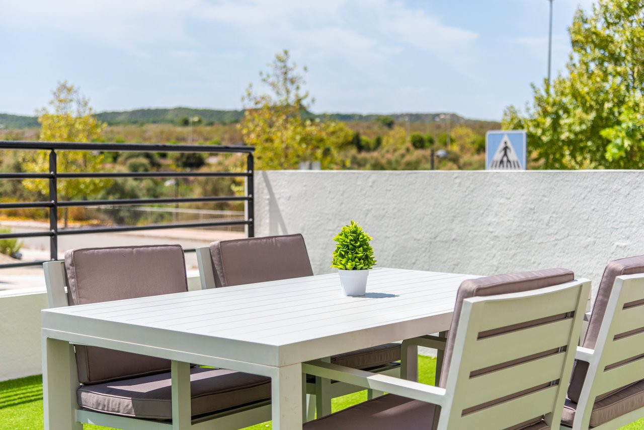 Apartment in San Miguel de Salinas - Image 4