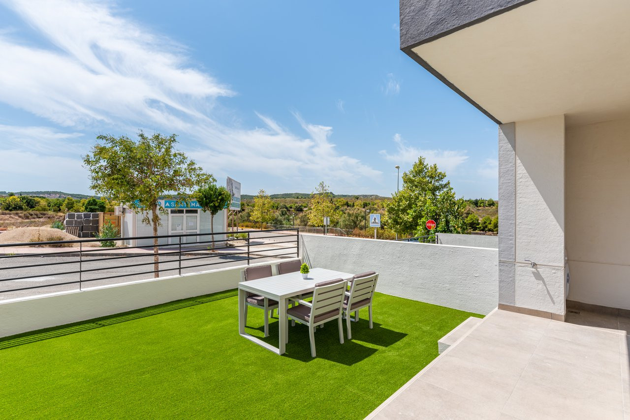 Apartment in San Miguel de Salinas - Image 5