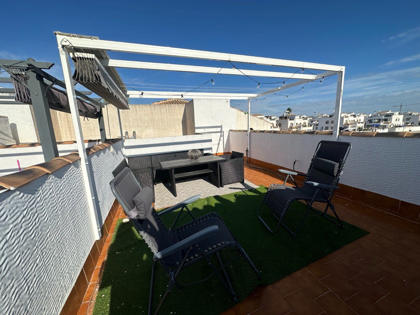 Apartment in Desamparados - Image 2