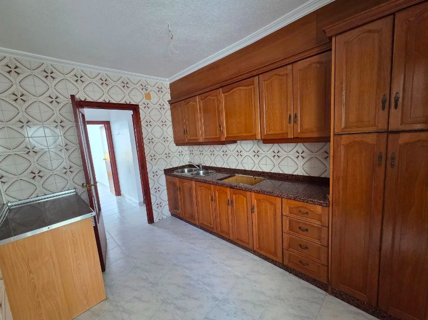 Apartment in Torrevieja - Image 4