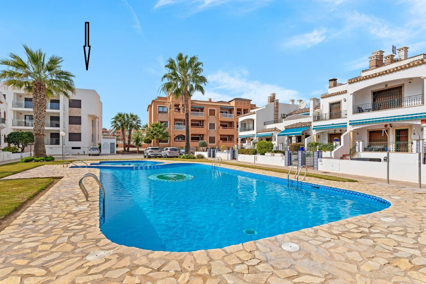 Apartment in Playa Flamenca - view 1