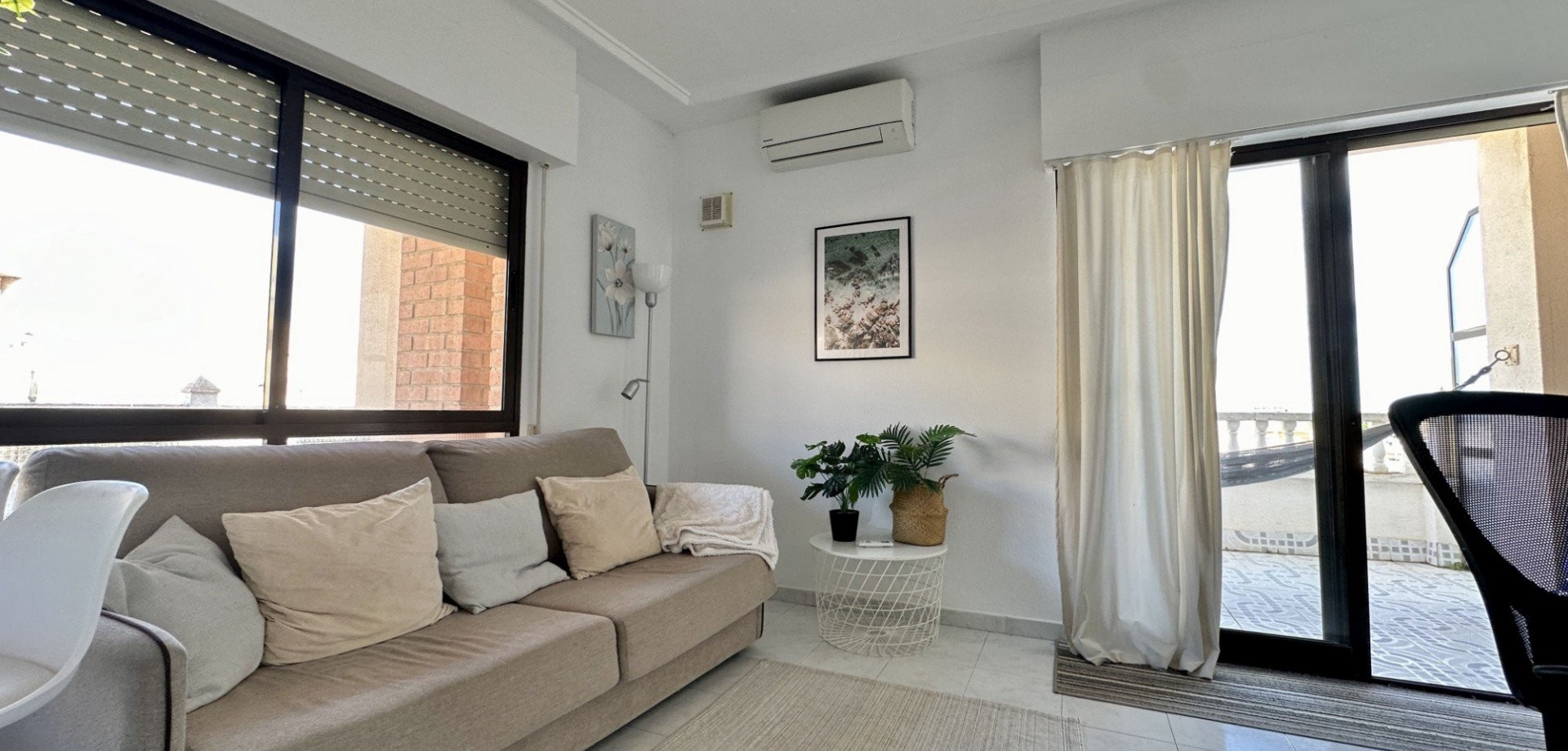 Apartment in Torrevieja - Image 3