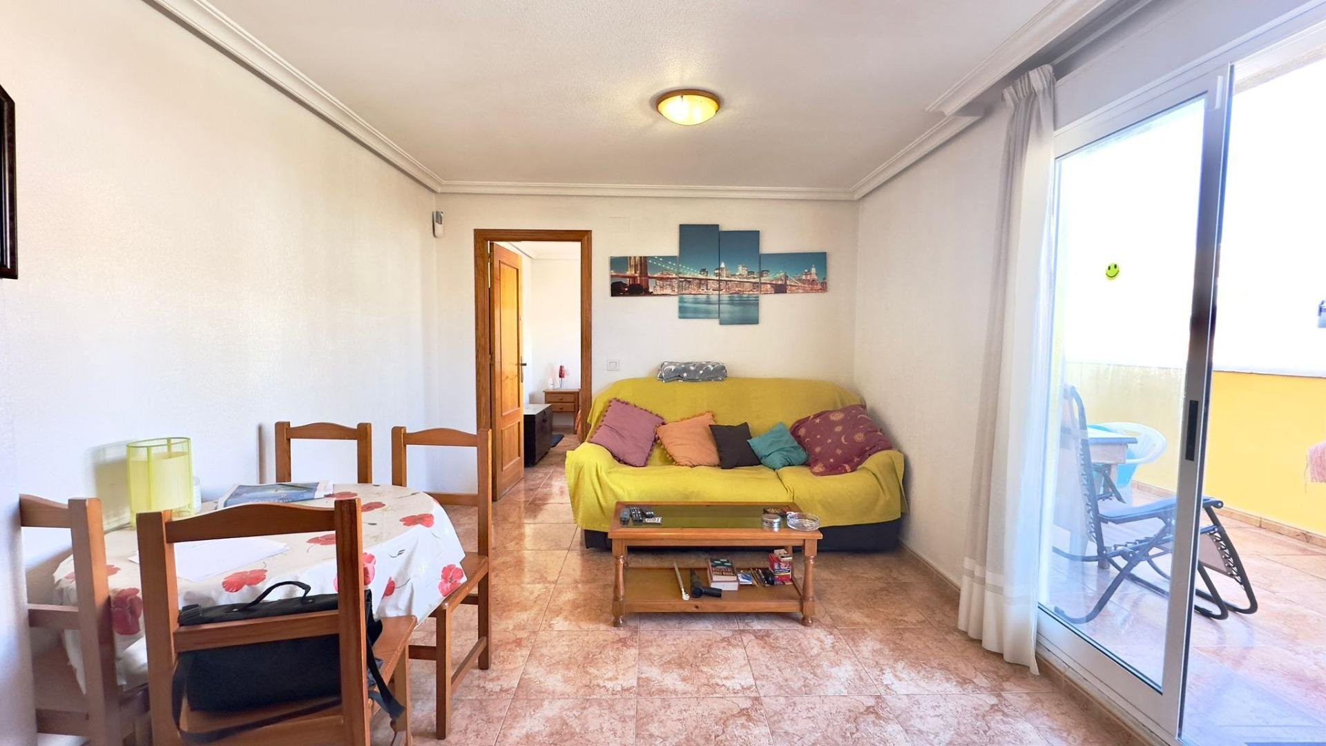 Apartment in Torrevieja - Image 3